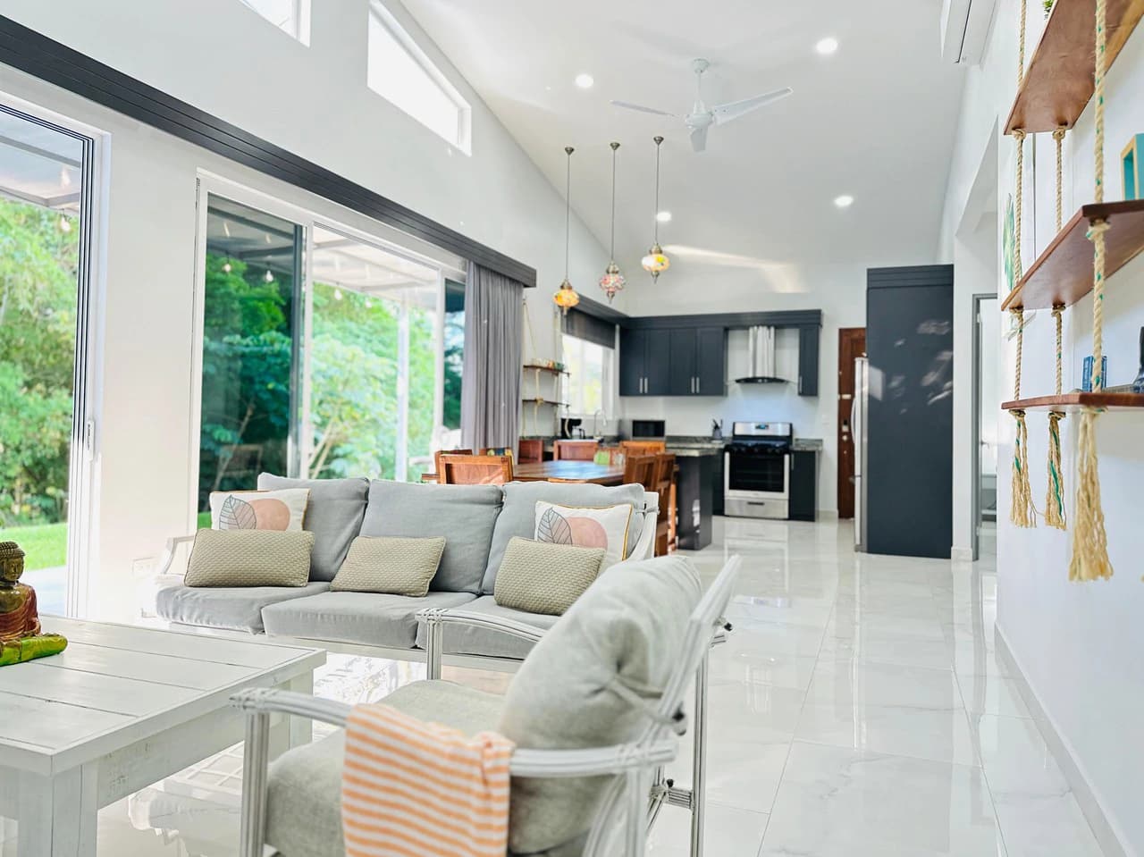 Perfect for Families or a Peaceful Retirement, Uvita Pacific Ocean Town: House For Sale in Uvita - photo 11