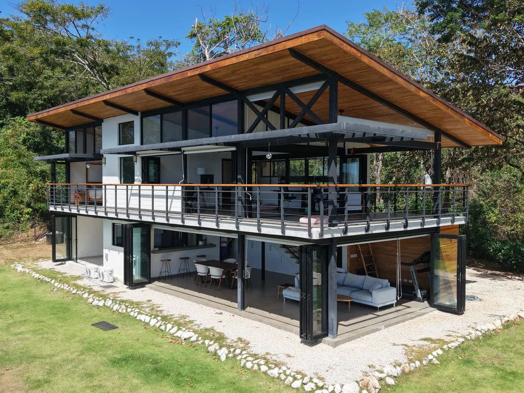 Casa Pacifica: Contemporary Home with Spectacular Ocean View - Pool and Jacuzzi - photo 8