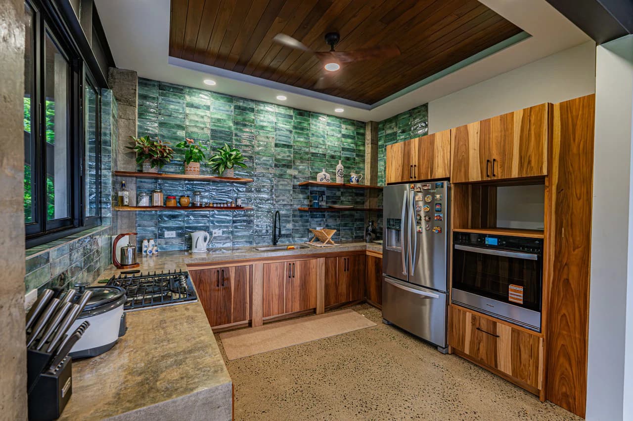 Casa Las Brisas Stunning Whale’s Tail Ocean View Home in Uvita - photo 30