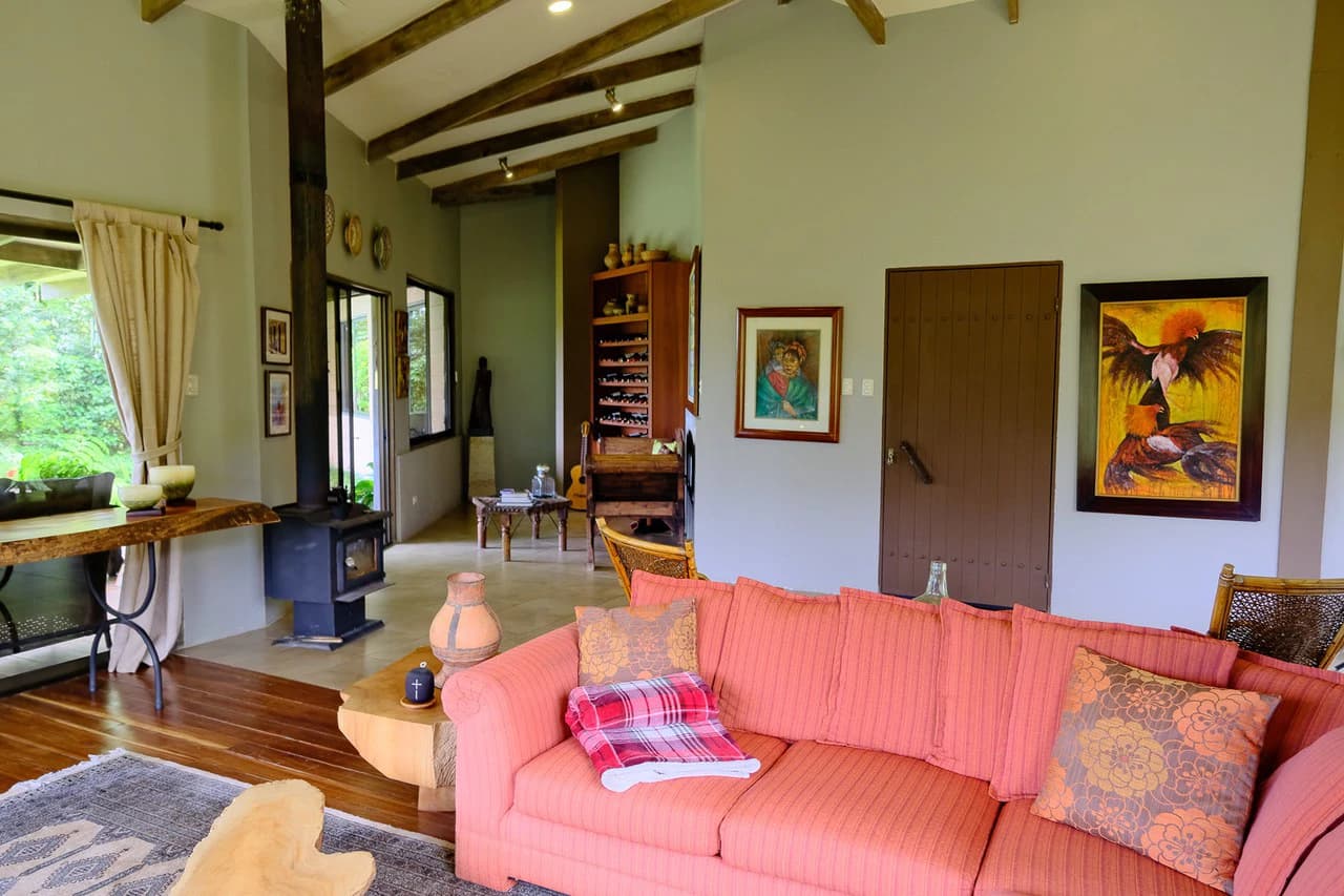 Hidden Paradise in Monteverde. Sierra Verde SV0125: 5 Hectares with Spectacular Views, a Beautiful and Cozy Main House and Caretaker’s Home Just 10 Minutes from Monteverde - photo 31