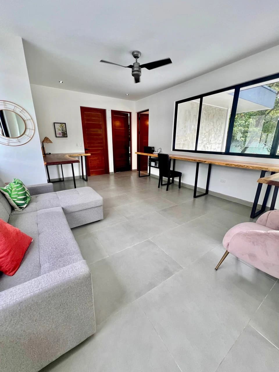 0.17 ACRES – 3 Bedrooms, Brand New Luxury Home in Uvita, Minutes From Beaches and Services, Wooded Lot, Year Round Stream, Private And Fully Furnished, Ready to Move!!! - photo 12