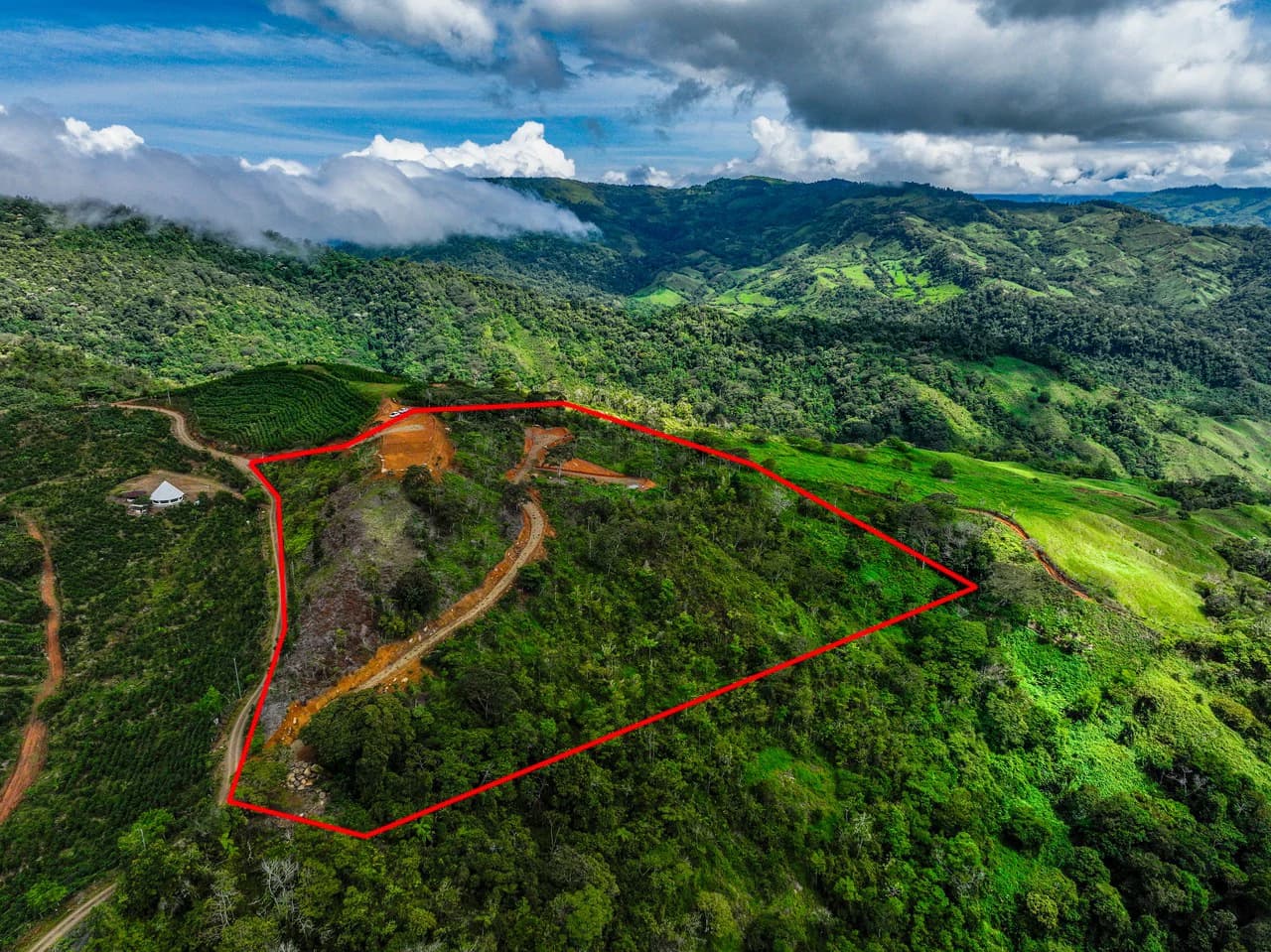 Spectacular Property with Chirripo Mountain and San Isidro City Views - photo 7