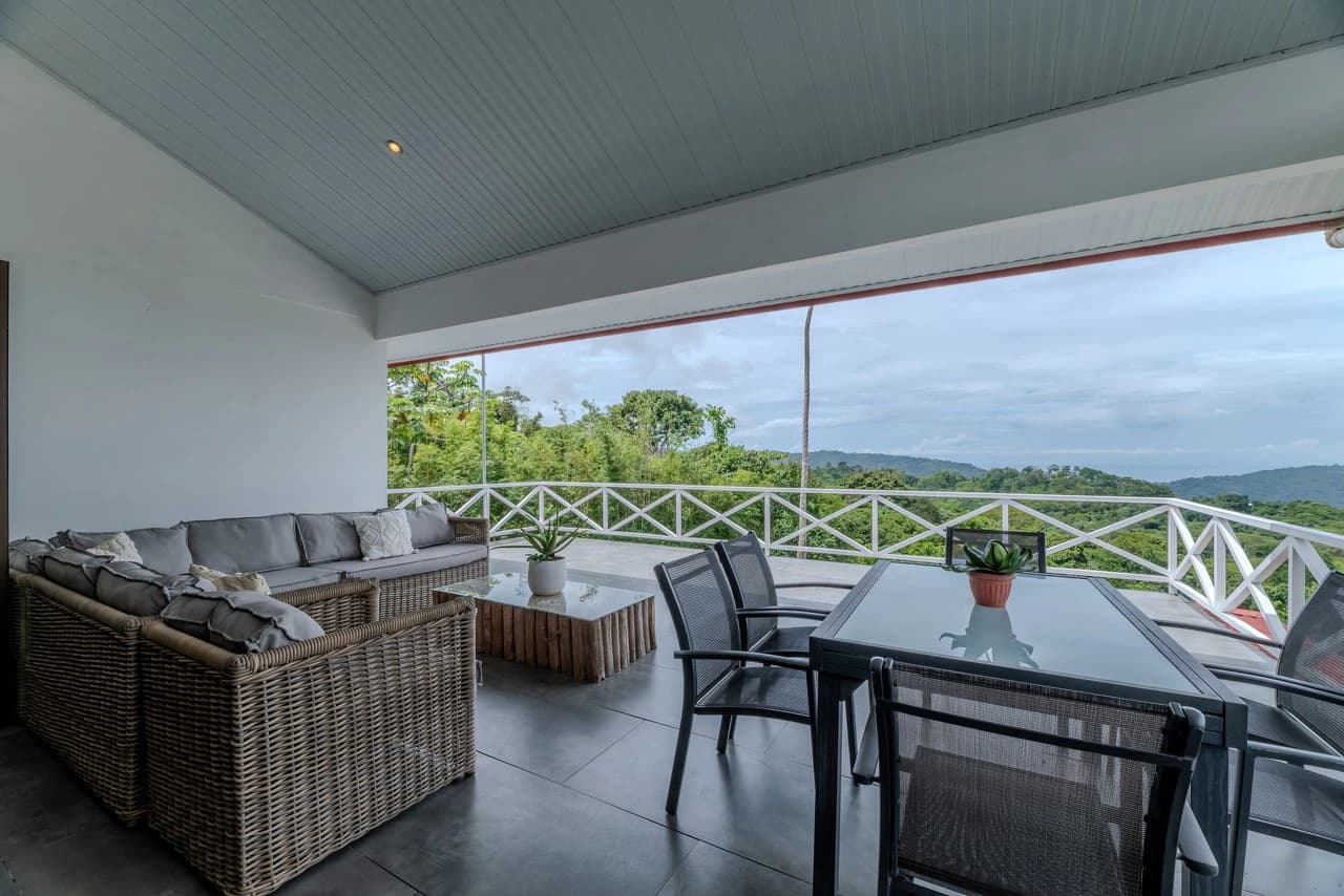 Casa Blanca: Ocean & Mountain View Home in Platanillo - photo 9