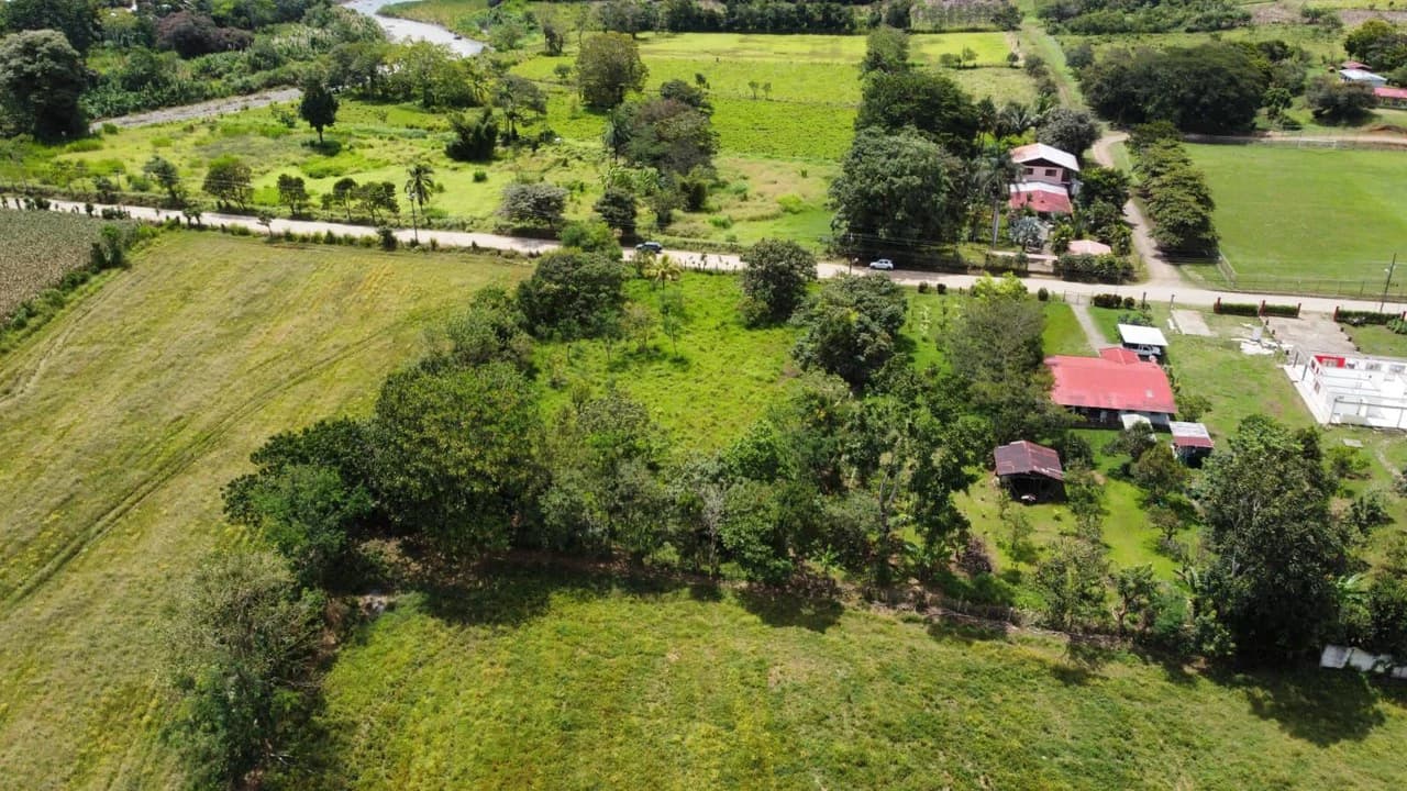 Se vende propiedad en el Rosario Pacuar, Pérez Zeledón.: Countryside Home Construction Site For Sale in Daniel Flores - photo 3