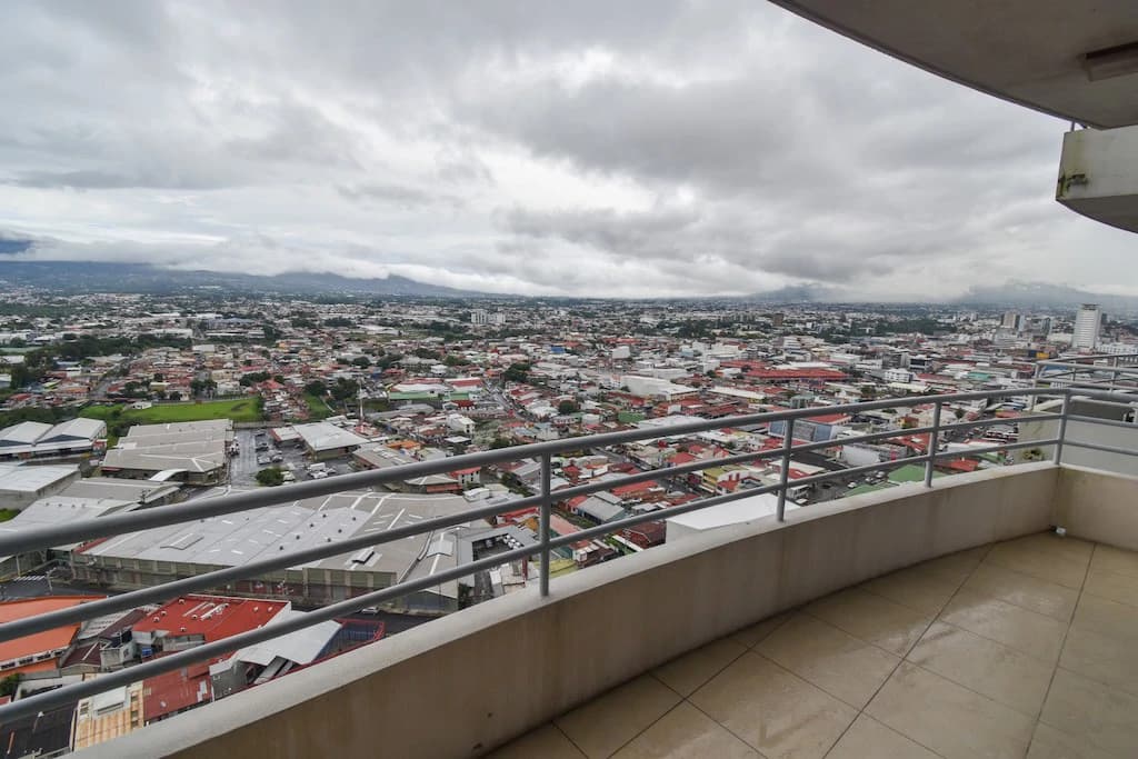 Apartamento de 2 Habitaciones en Torres Paseo Colón: Apartment For Sale in Paseo Colon - photo 11
