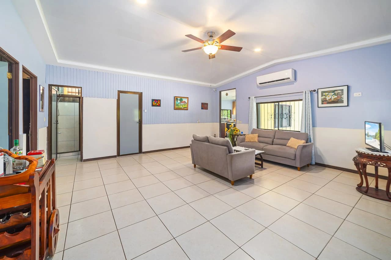 Casa Campo: Quiet Countryside Home Near Beaches - photo 25