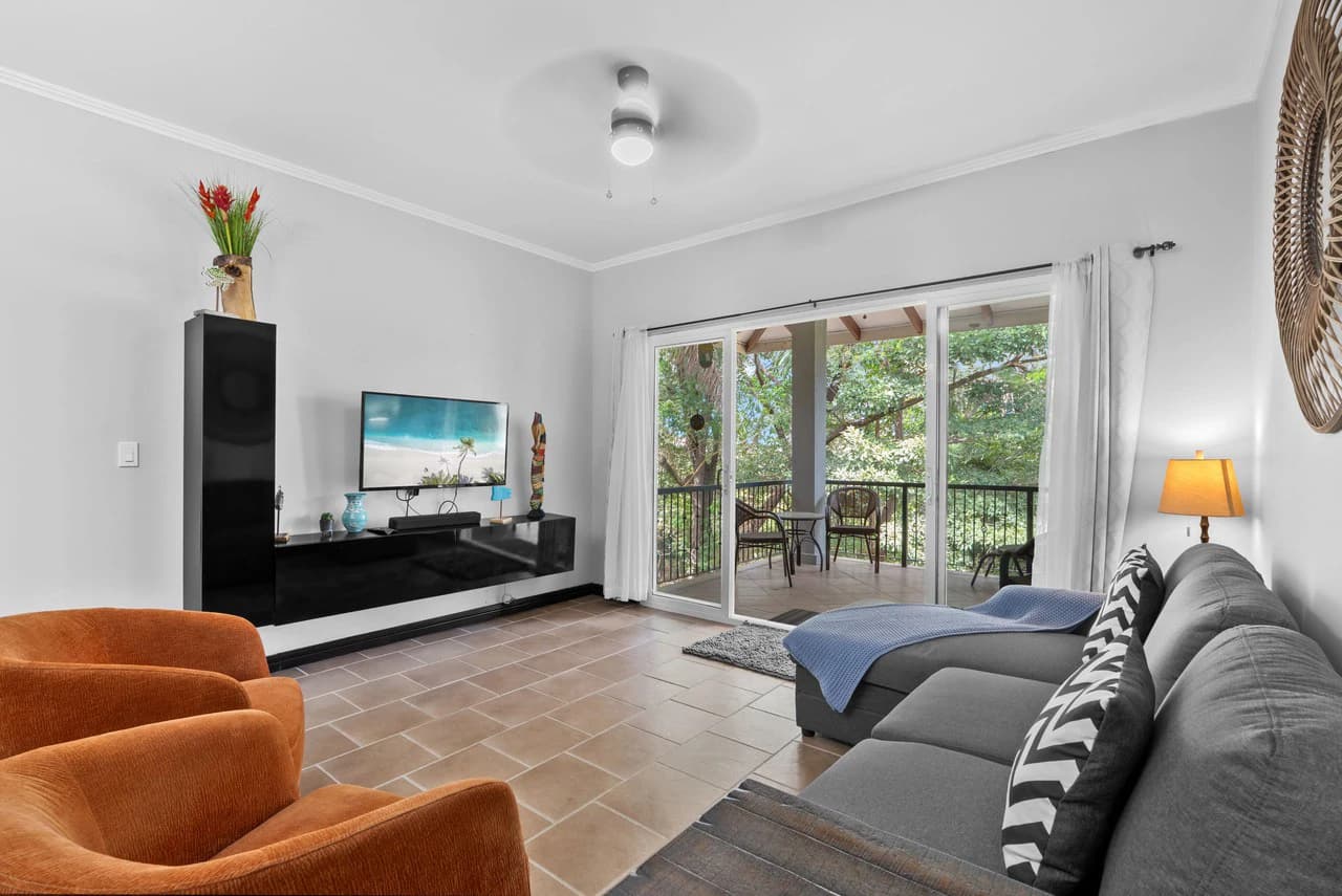 Surfside Tower 301: Third-Floor Condo Just Steps from the beach