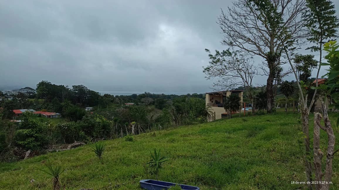 Quinta Aurora: Mountain and Lake View lot, ready for construction - photo 5