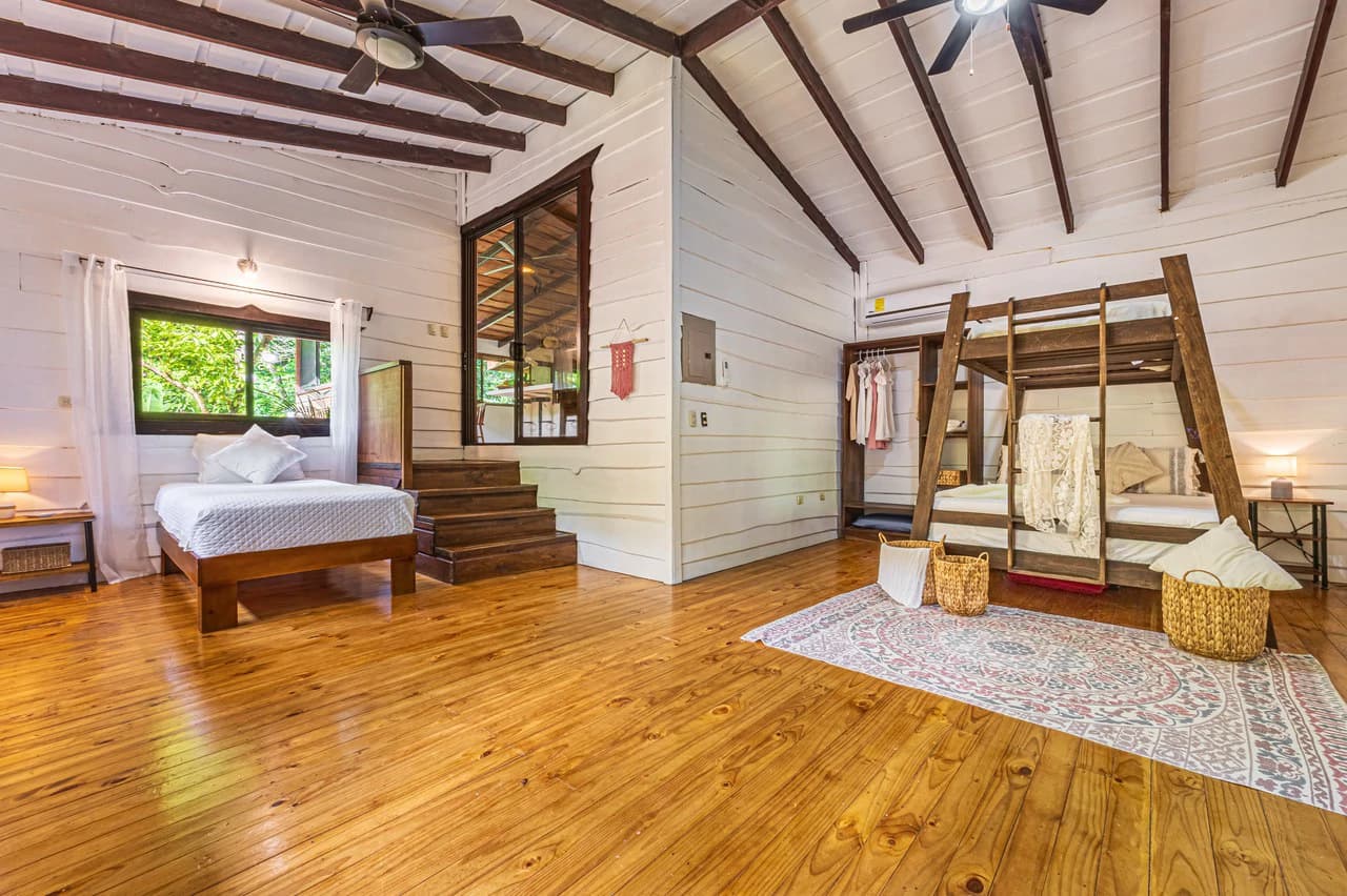 A Jungle House Built of Wood & River Dreams - photo 26