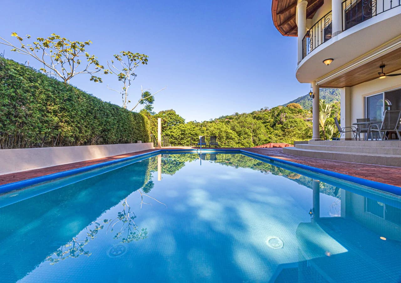Elegant 3 Bedroom + Office Jungle Home in Puesta Del Sol, Ojochal - photo 35