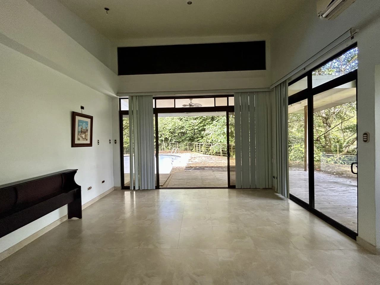 Fixer-Upper Home with an studio Office in Palmar Norte on a 7.58 Acres Property - photo 46