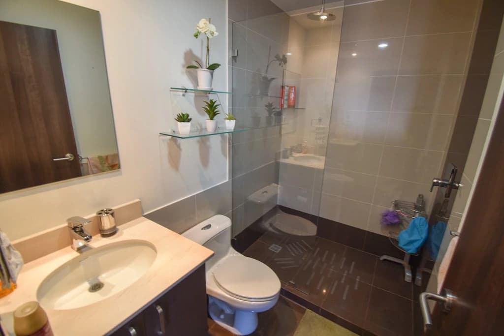Apartamento de 2 Habitaciones en Torres Paseo Colón: Apartment For Sale in Paseo Colon - photo 19