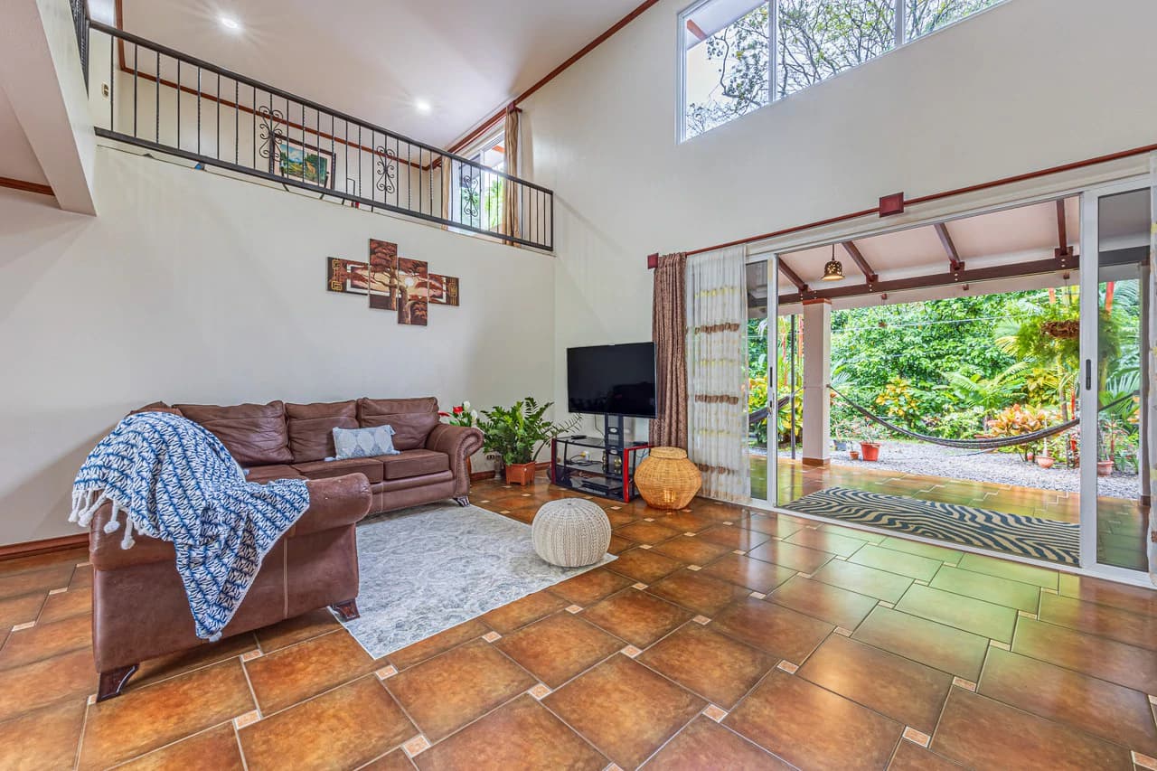 Happy Daze in Uvita: Commercial Building Opportunity in the Heart of Uvita. On Creek with Beautiful Jungle View - photo 44