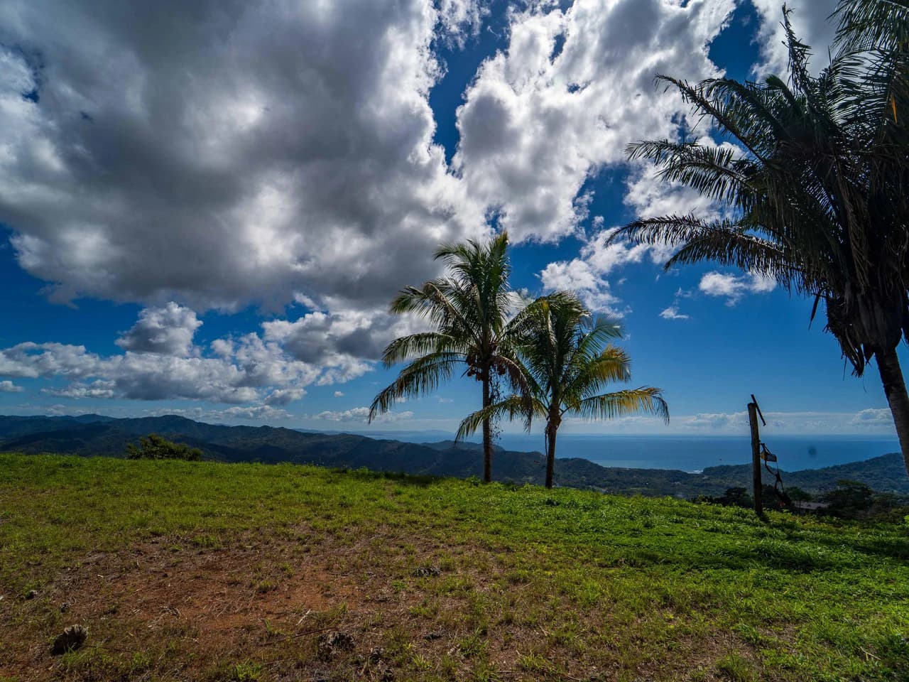 Lote Tres Palmas: Stunning Ocean View lot with 2 Platforms - photo 5
