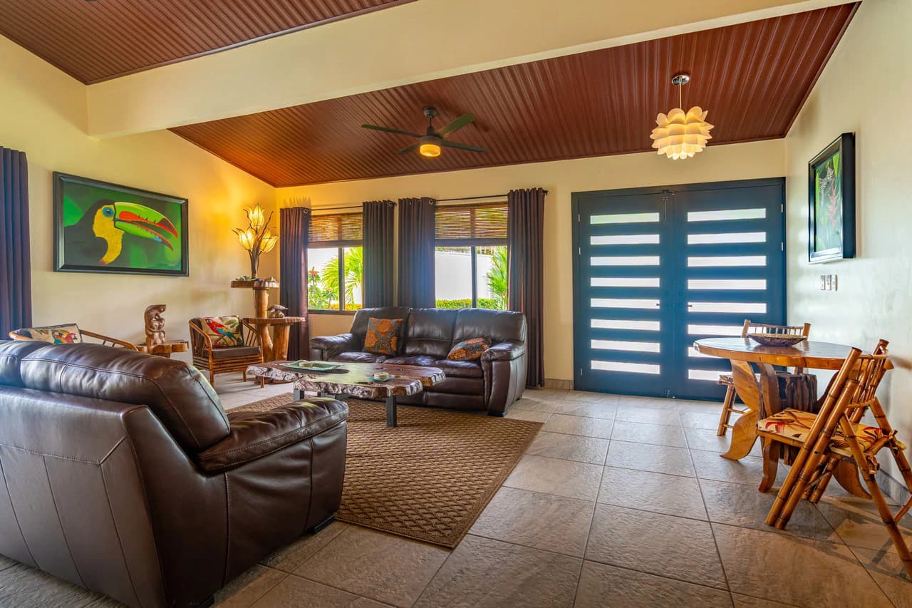 Villa Esmeralda: Big Pool. Big Lot. Big Lifestyle. Central Uvita, Walk to Everything! - photo 21