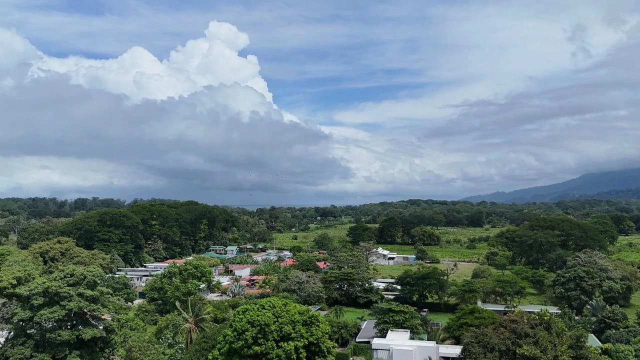 Walk to the beach, Developement Land, Mini Ranch, Central Uvita