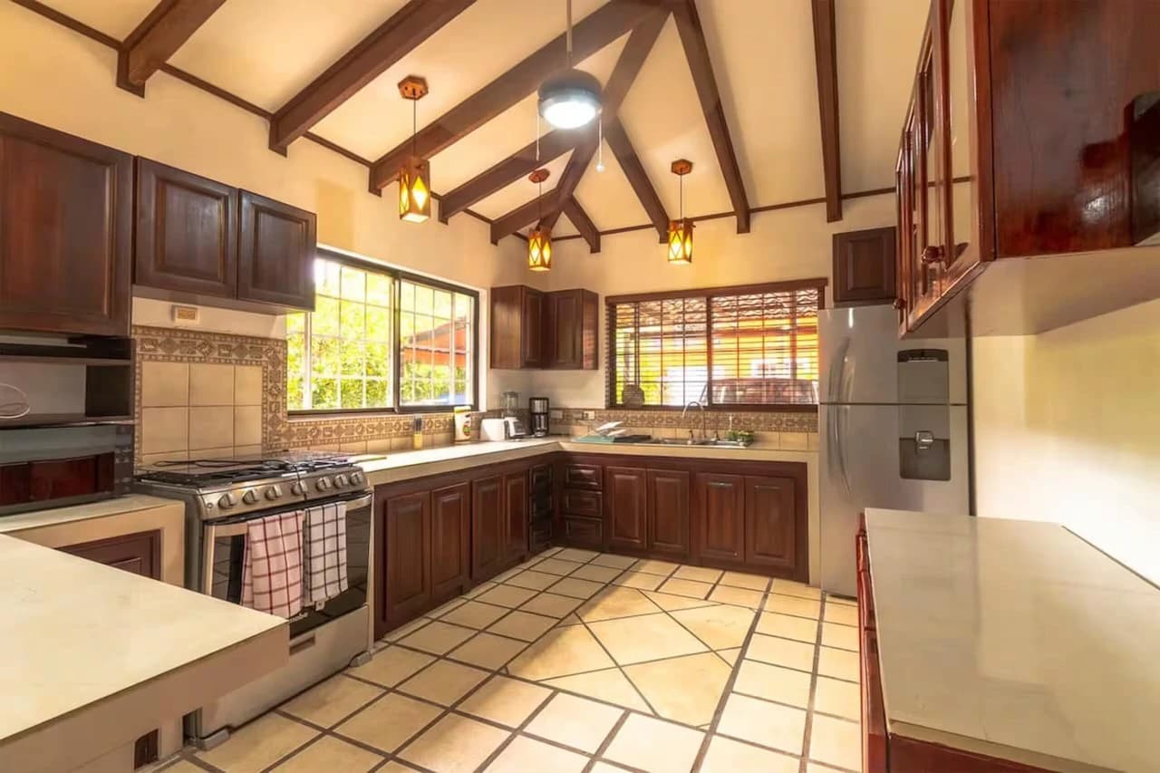 Beautiful Home with Private Pool: Boutique style community in Bejuco, walking distance to the beach! - photo 20