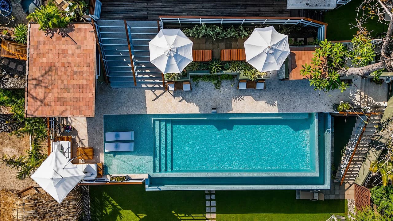 Casa Pochote: Artisan Luxury Villa Near Tamarindo | Pool, Jacuzzi & Langosta Beach Club Membership Included - photo 3