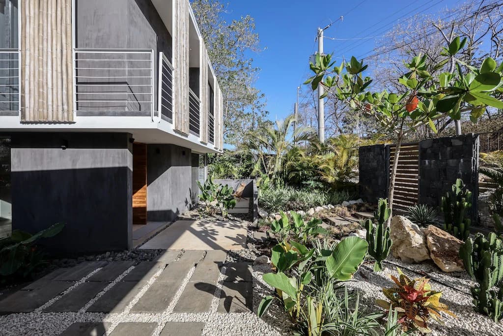 Casa Marimba: Modern Beachside Living in Playa Grande Estates - photo 2