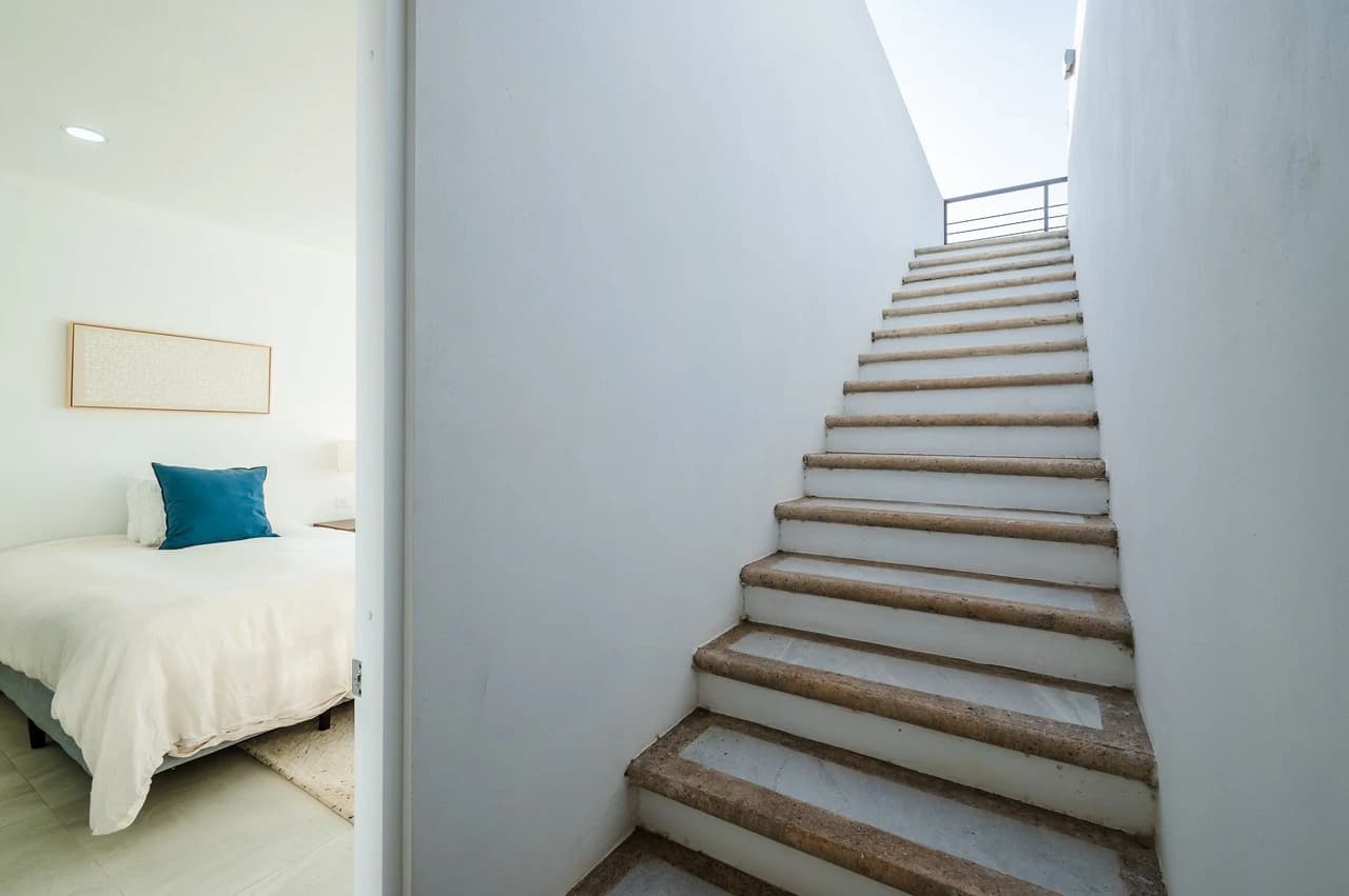 The Enclave: Ultra-Modern 5 Bedroom Villa Located Minutes From the Beach! - photo 36