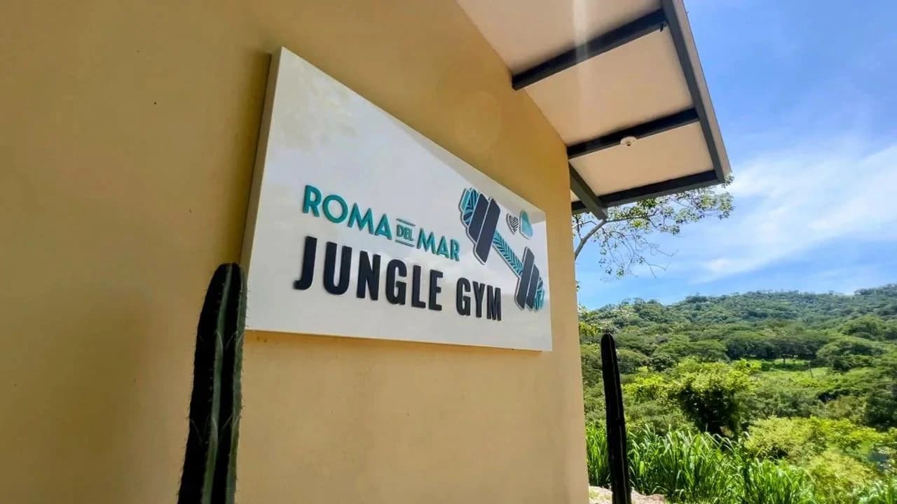 $250,000 USD EXCEPTIONAL 5,608 m² (1.39-acre) property: 1.39-Acre Ocean View Property, Near Paquera & Isla Tortuga - photo 5
