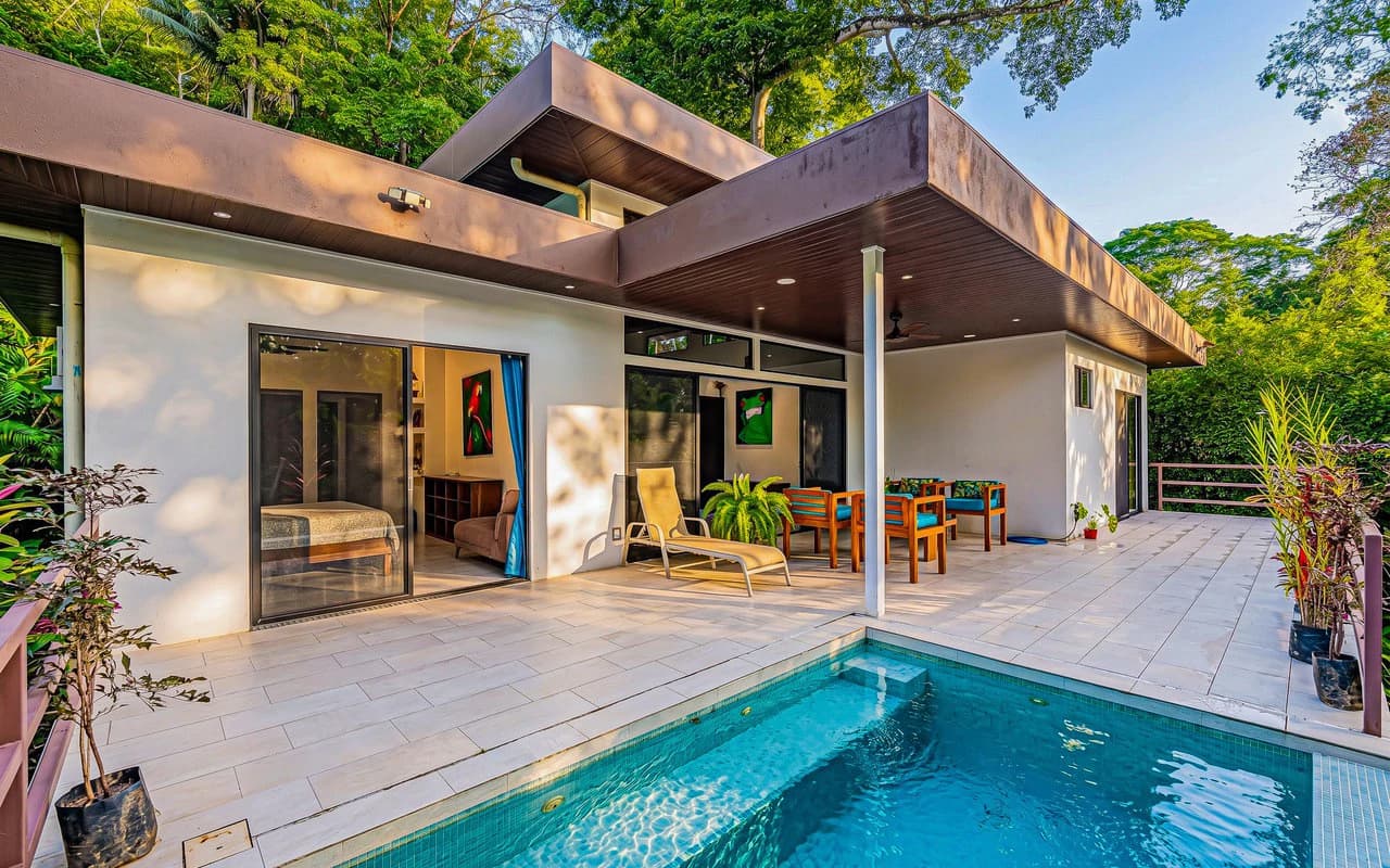 Baru Riverfront Oasis Walkable to Dominical Beaches