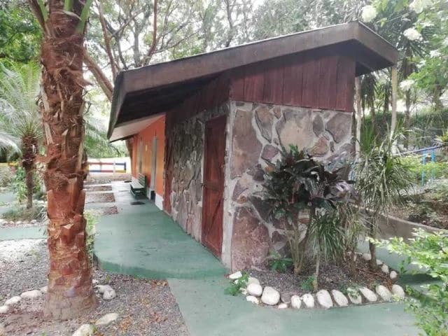 Hotspring Resort for sale in Salitral, Cold and Warm spring swimming pools surrounded by teak and eucalyptus rustic cabins - photo 13