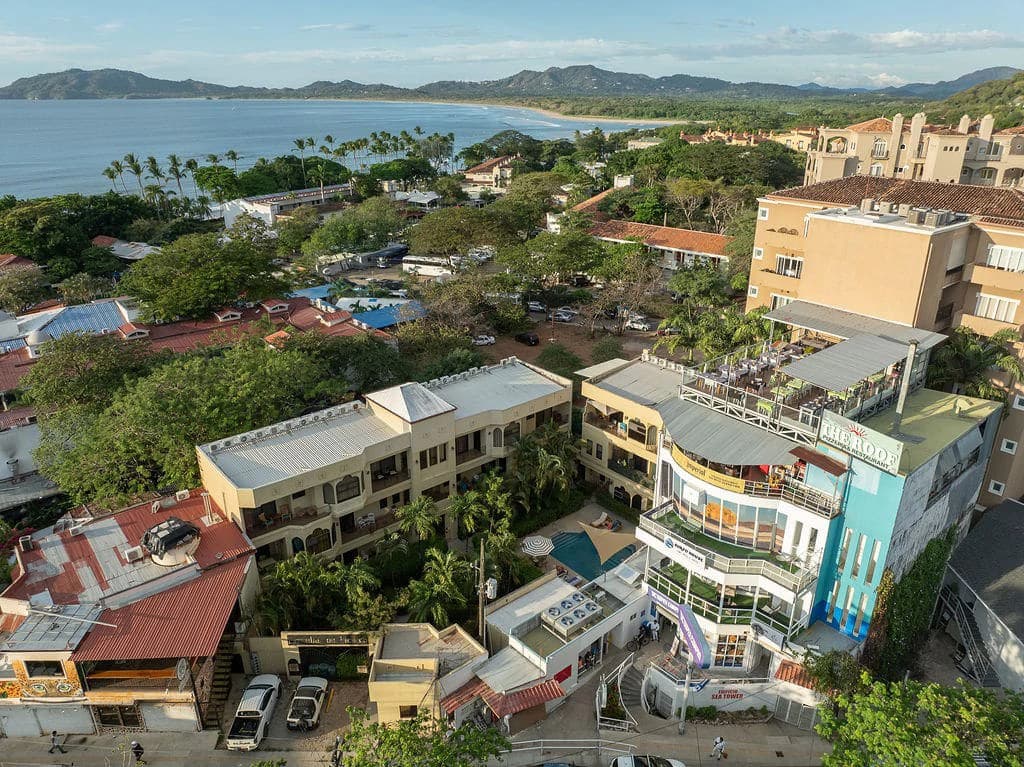 The Roof Restaurant - FIRESALE: Ocean View Turnkey Business In Tamarindo Beach - FIRESALE - photo 4