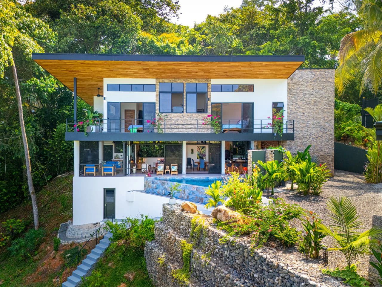 Mountain House For Sale in Escaleras - photo 3