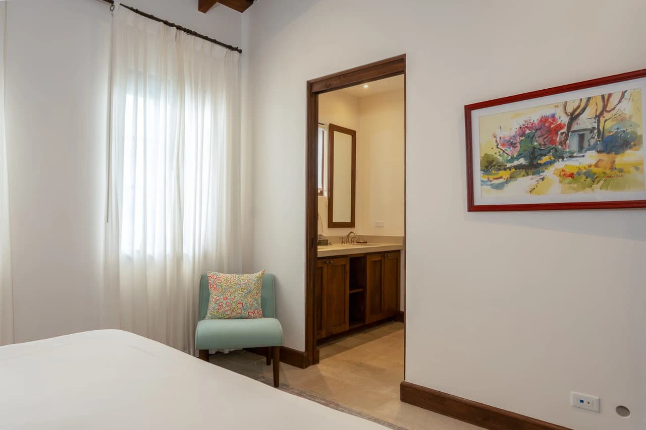 Casa Acuarela: Steps from the Beach & Beach Club, Impeccable 4-Bedroom Home in Las Catalinas - photo 31