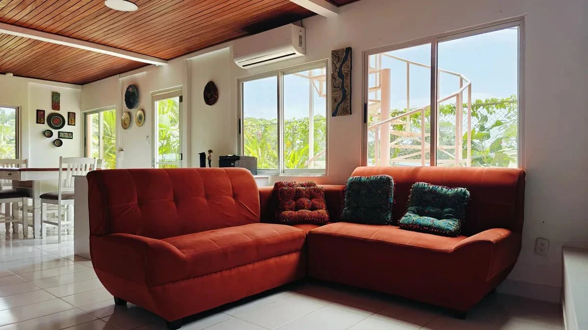 ID 888: 4 Bd/3 Ba Multi-Unit Home Near Puerto Viejo with Rental Potential - photo 3