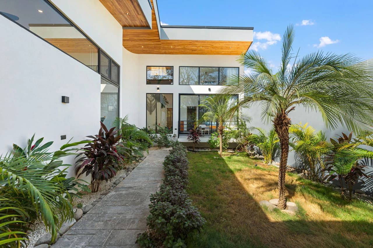 Villa Wahoo: Luxury Beachside Villa in Playa Grande Estates - photo 48
