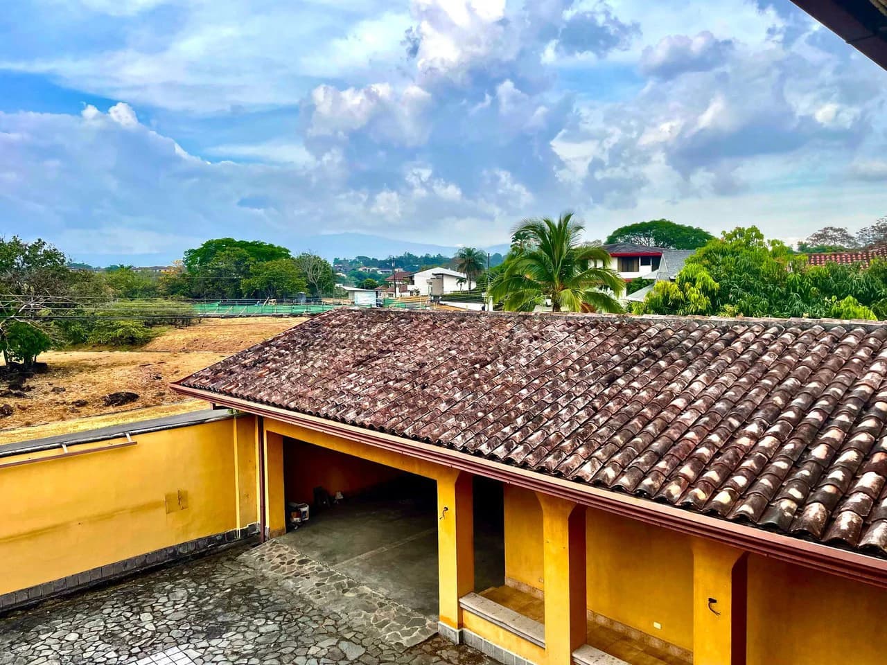 House for sale with pool in Hacienda los Reyes Alajuela Costa Rica - photo 11