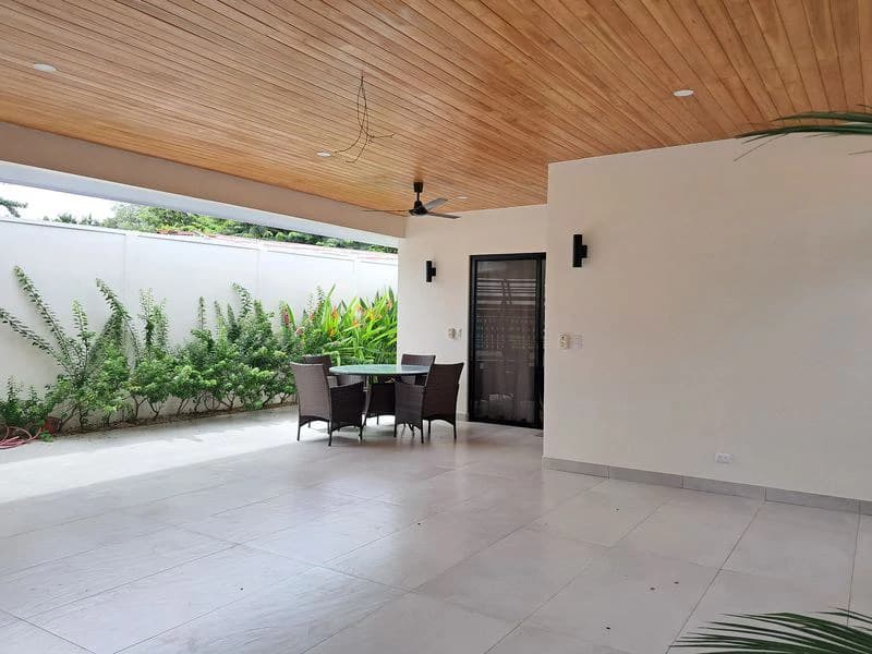 Casa H&M: Modern Tropical Home in Samara and Close to the Beach – 3 Bedrooms + Independent Studio - photo 20