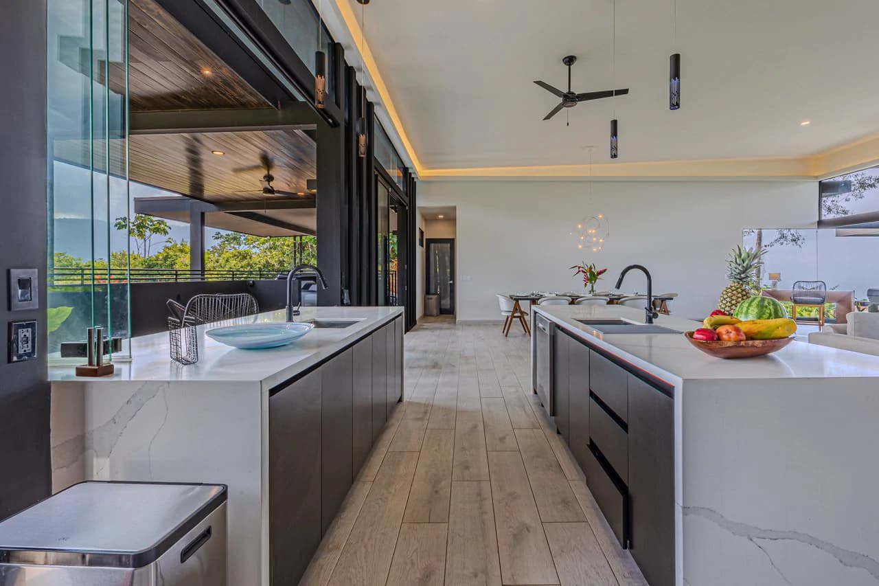 Modern Luxury Villa with Panoramic Ocean Views & Proven Rental Performance | Hills of Portalón - photo 5
