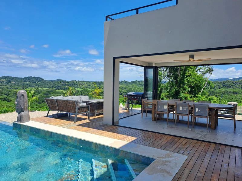 Villa Buena Vista y Lote Linda Vista: Exceptional 2.8-Acre Estate with Luxury 4-Bedroom Home, Panoramic Views, and Expansion Lot, Just Minutes from Samara - photo 7