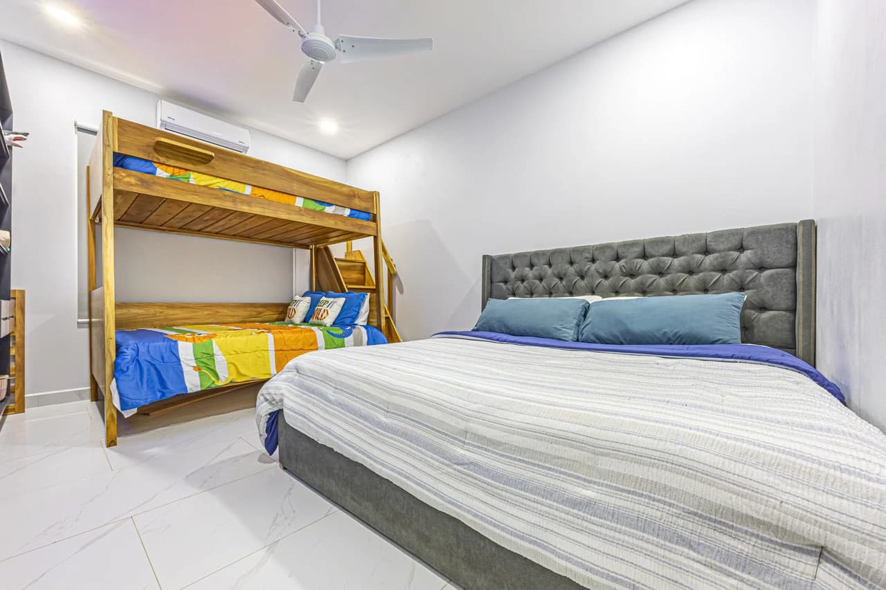 Mountain House For Sale in Cinco Ventanas - photo 21