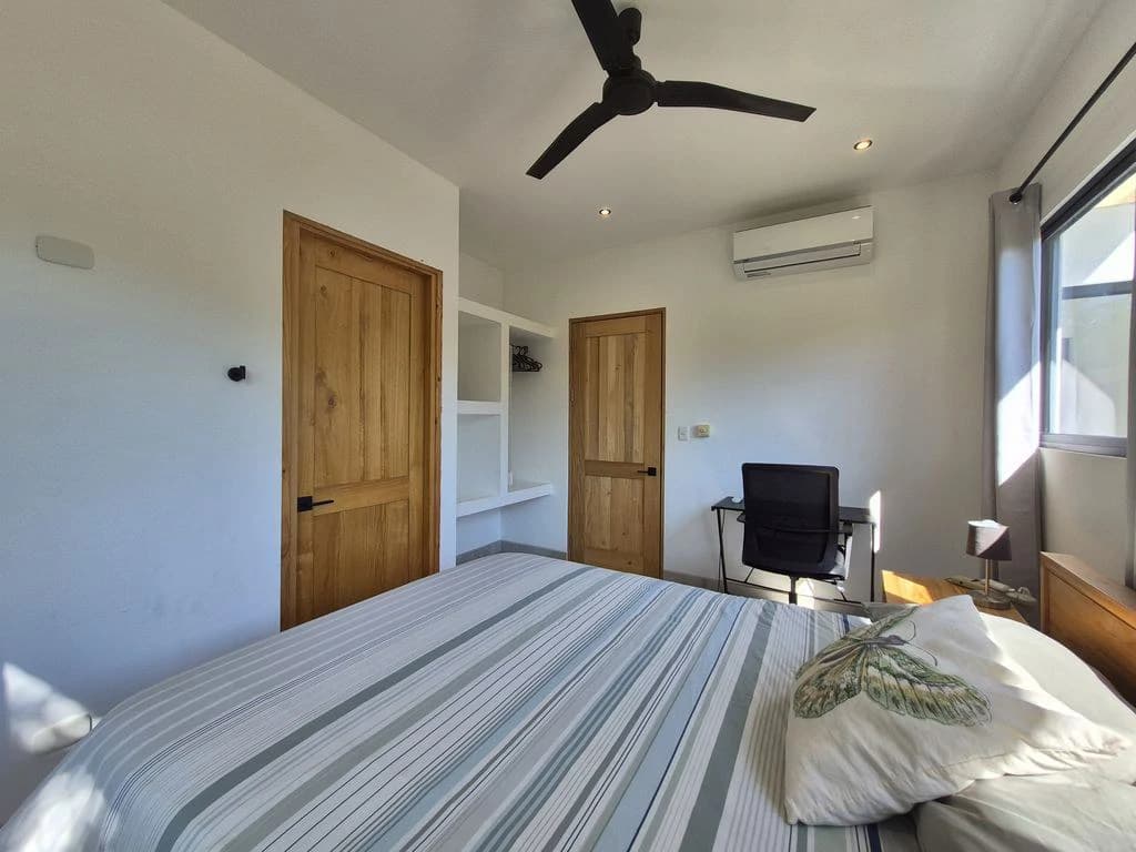 Casa Joya: Turnkey Modern Home with pool – Prime Location & Rental Income - photo 25