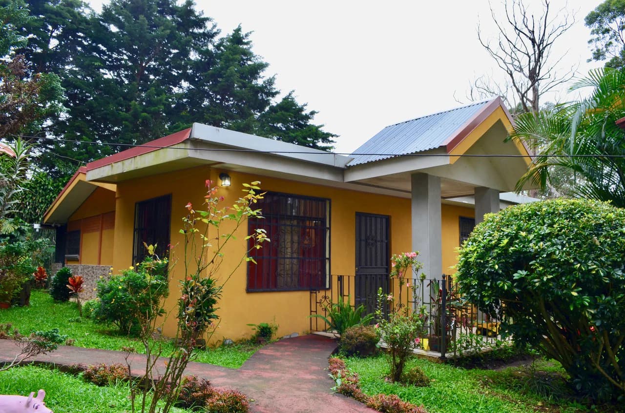 Countryside and Mountain House For Sale in San pablo - photo 14