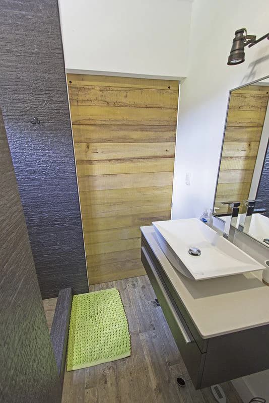 Sea Casa: Modern Container Rental Complex & Owners home – Unique Live and work opportunity in Samara Beach! - photo 19