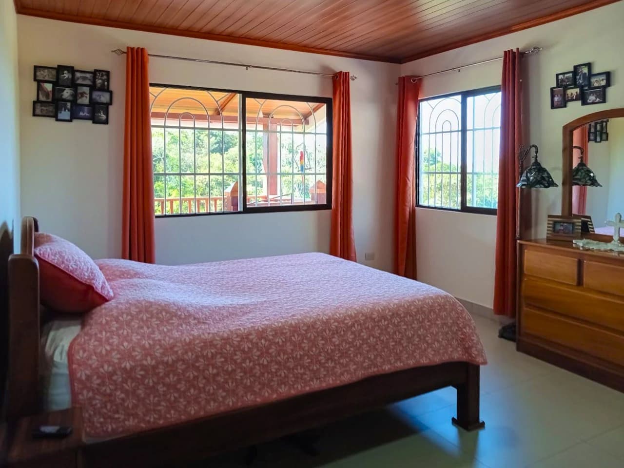 FULLY LANDSCAPED PROPERTY- OCEAN VIEW - photo 11