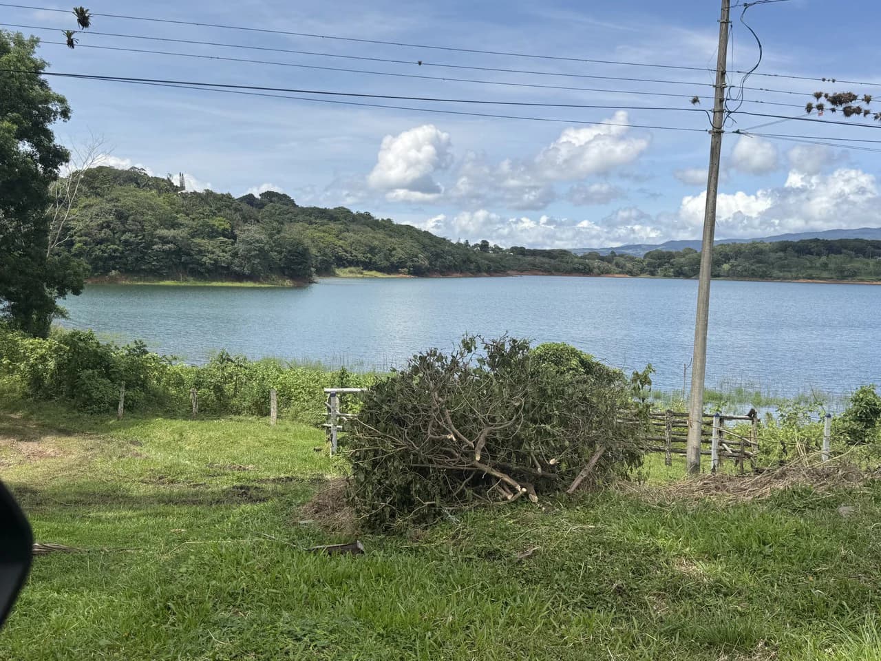 BAHIA PESCADORA: Lakefront and Countryside Home Construction Site For Sale in Nuevo Tronadora - photo 4