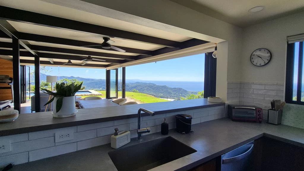 Casa Pacifica: Contemporary Home with Spectacular Ocean View - Pool and Jacuzzi - photo 19