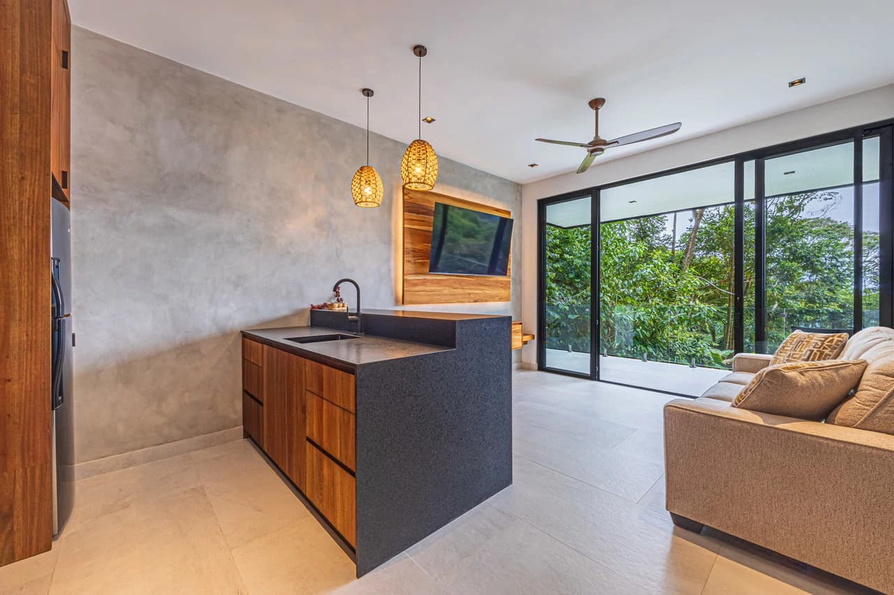 Casa Koules: Architectural 5-Bedroom Oceanview Estate in Prestigious Costa Verde Estates - photo 67