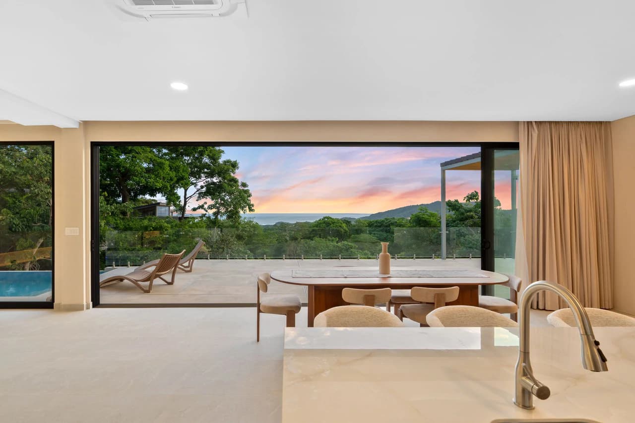 Casa Flores del Mar: Contemporary Ocean-View Home in Las Ventanas - photo 12