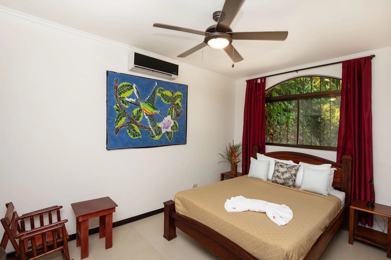 Manuel Antonio 3 bedroom- 3 bath with pool in Gated Development - photo 41
