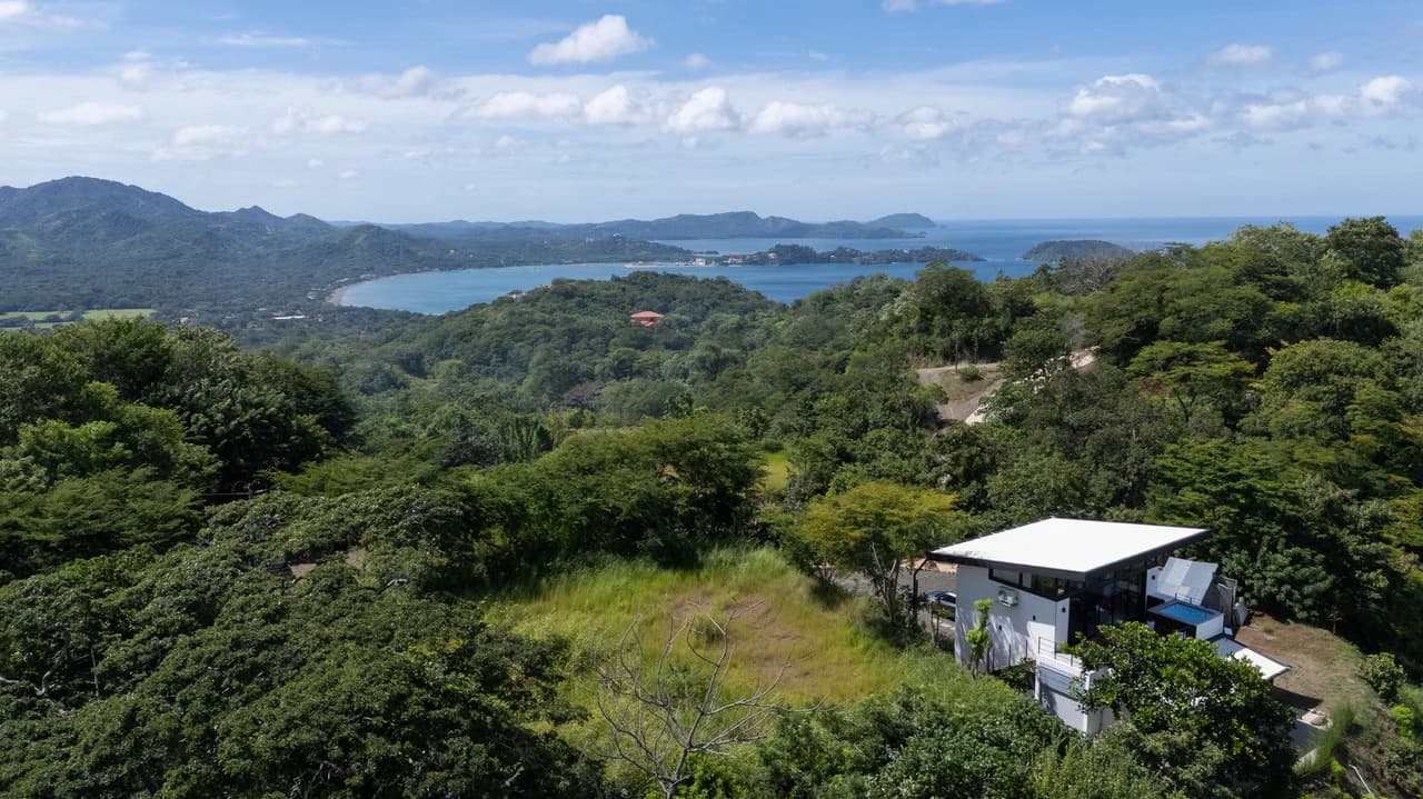 Pacific Heights Double Pad Lot: Spectacular Lot with Panoramic Ocean and Mountain Views! - photo 9