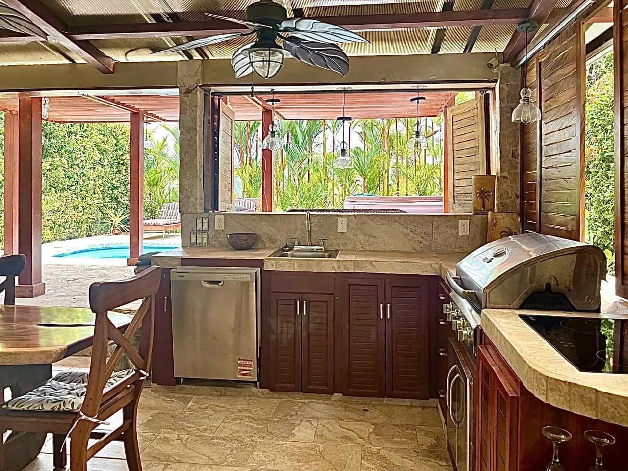 ARA 14: Fully Furnished and Home with Tons of amenities ie. Solar electricity - photo 8