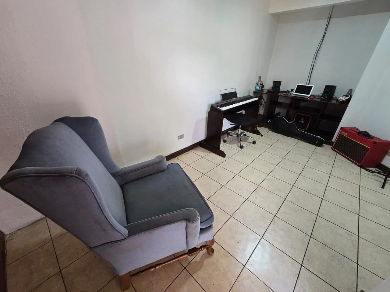 LARGE HOUSE FOR SALE IN MERCEDES NORTE, HEREDIA - photo 29