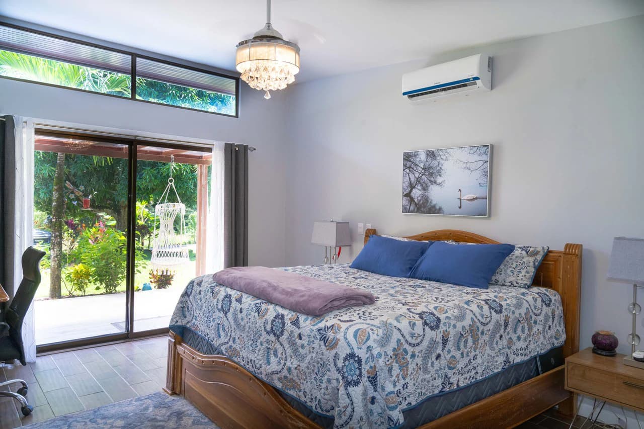 Three home stunning estate close to Quepos: Mountain Property For Sale in Parrita - photo 14